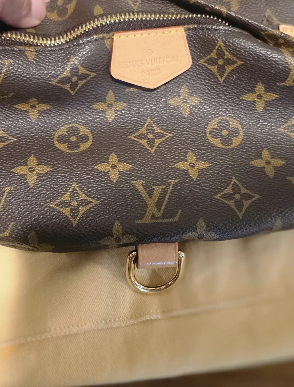 Louis Vuitton Bumbag - Picture 9 of 13